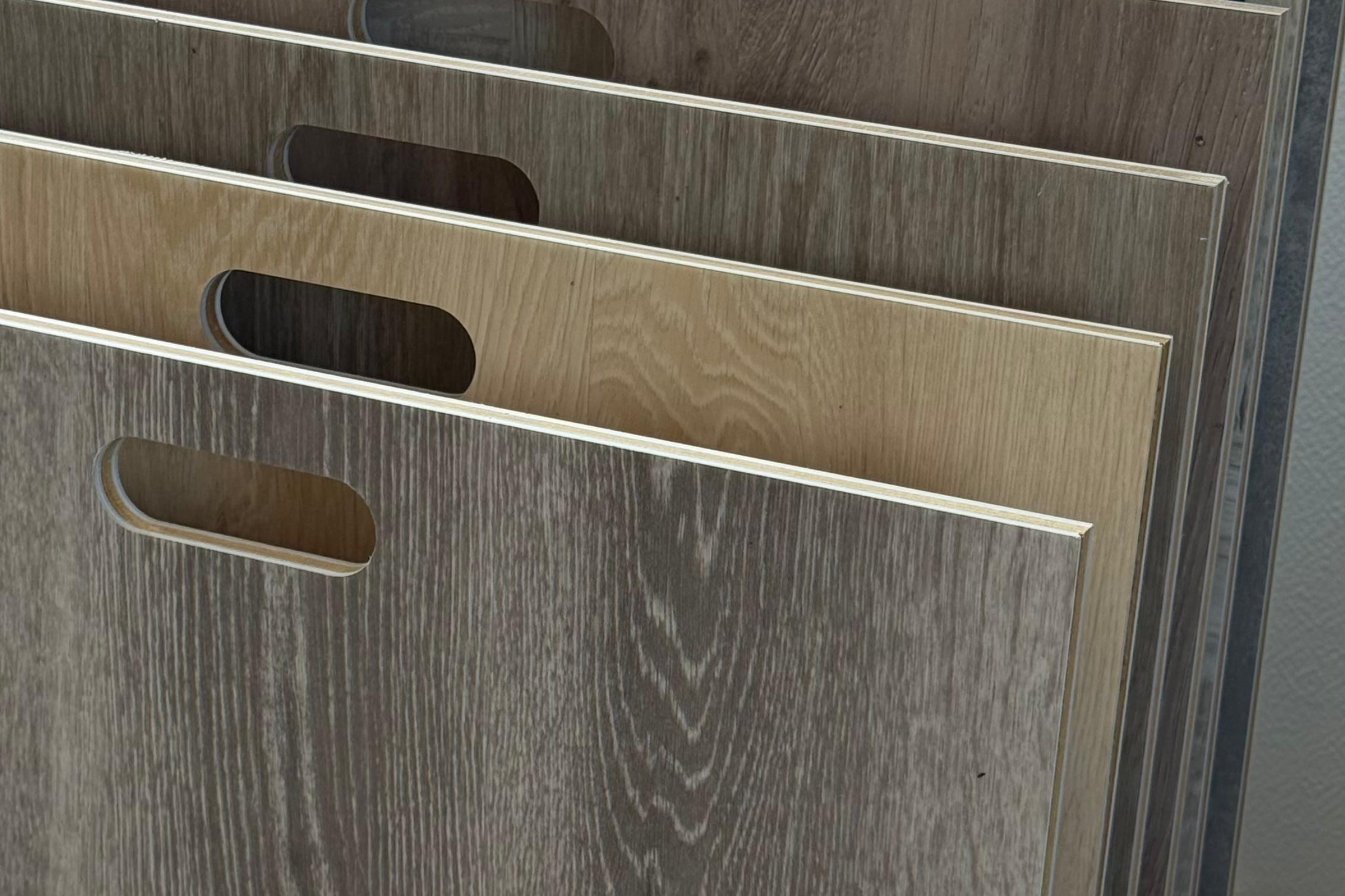 Échantillon lames PVC – exemple de finition